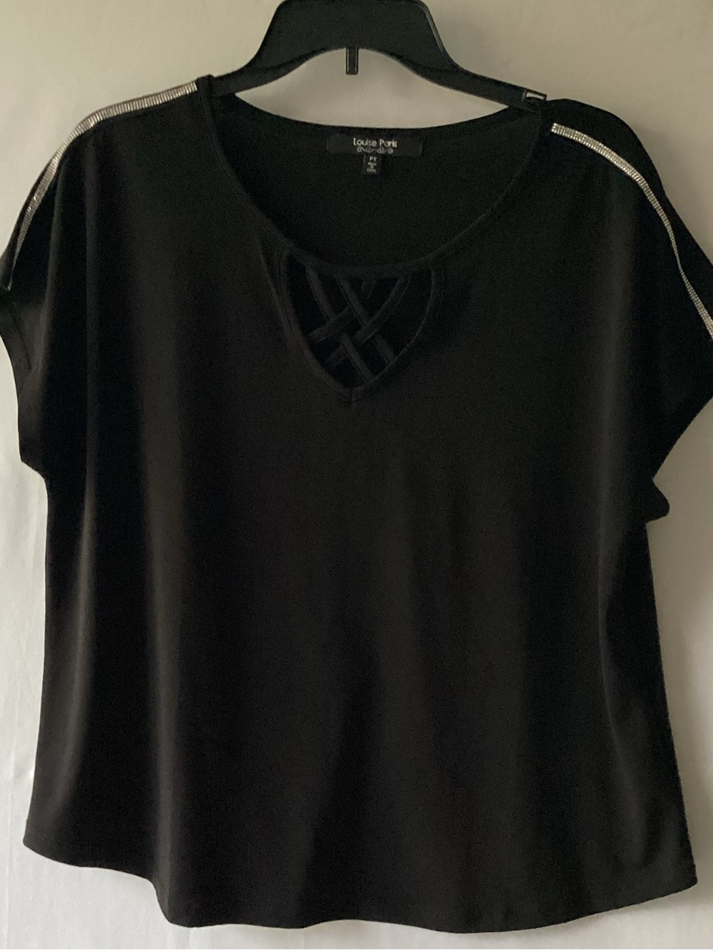 Louise Paris Black Short Sleeve Top with Lattice V-Accent